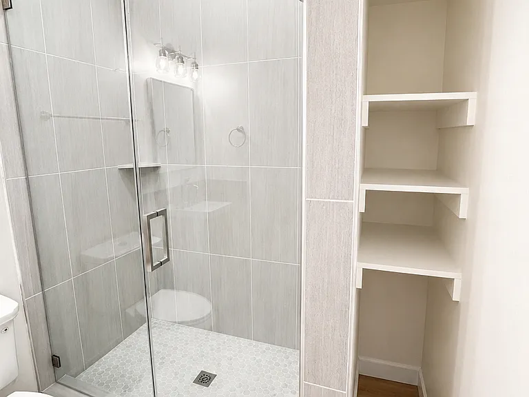 GEN115-Newly built 1 Bed 1 bath