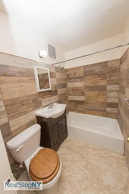 Rented by NextStopNY | media 8