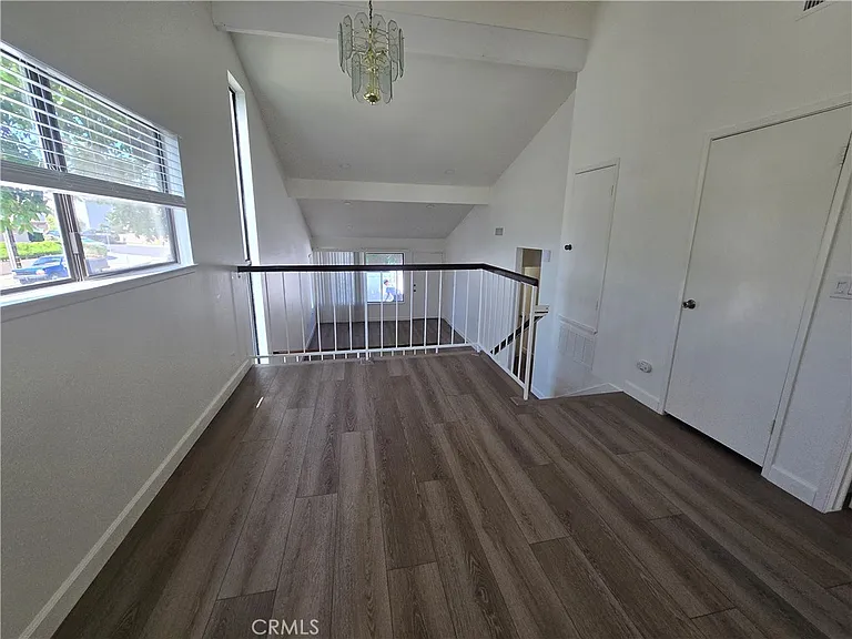 2288 Loma Alta Dr #6 — Photo 2