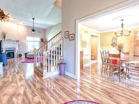 5th image of 4233 Brandywine Dr