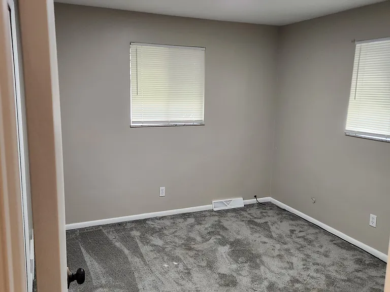 BR 2 - 01 New paint throughout, modern accessible beige by Sherwin Williams! New LED Light and door hardware, NEW Blinds.