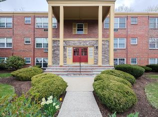 35 Woodsum Dr APT 3, Braintree, MA 02184