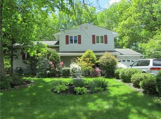 677 Curtis Ave, Edison, NJ 08820