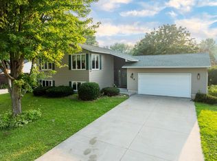 213 5th St NE, Grand Meadow, MN 55936