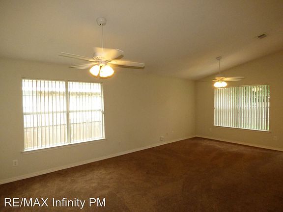 3rd image of 3328 Village Green Dr