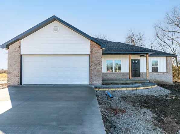 270 W Erin Circle, Bolivar, MO 65613