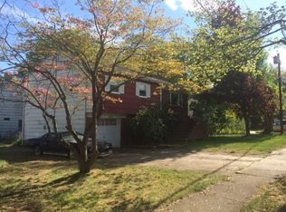 1 Kim Ct, Old Bridge, NJ 08857