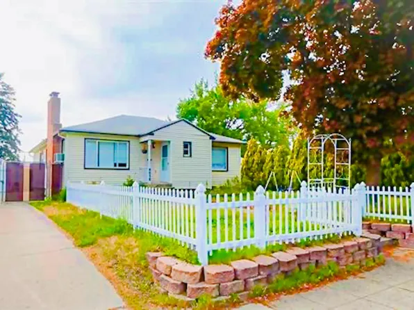 4015 N Ash St, Spokane, WA 99205
