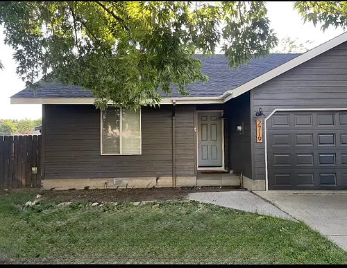 2719 SW 28th St Photo 1