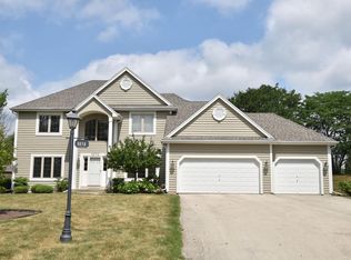 3275 Yale Ct, Brookfield, WI 53005