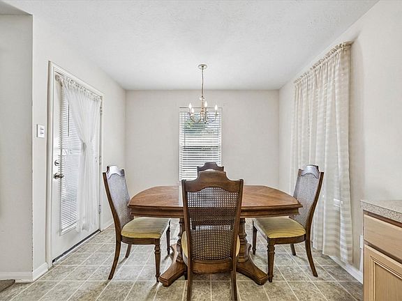 4th image of 5123 Redemption Cir