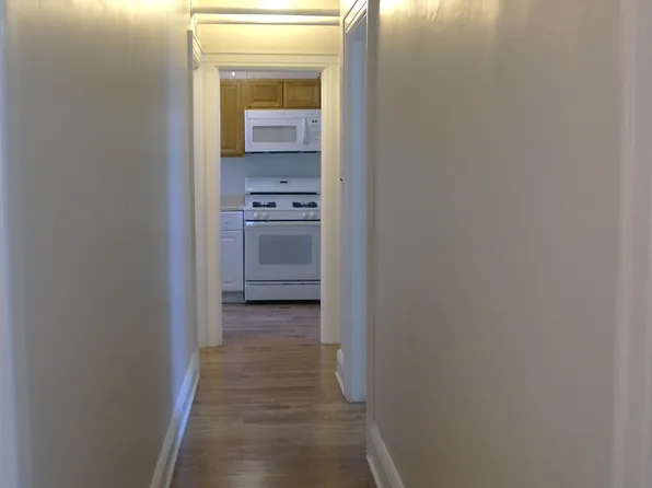 218 Broad Ave APT Bb, Leonia, NJ 07605