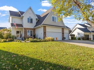 6708 Cheldon Ct, Johnston, IA 50131