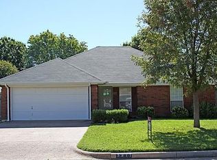 3917 Marsh Ln, Fort Worth, TX 76123