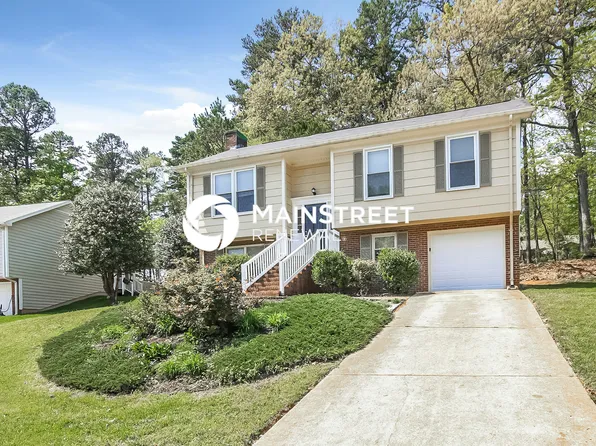 7809 Foxwood Dr, Raleigh, NC 27615