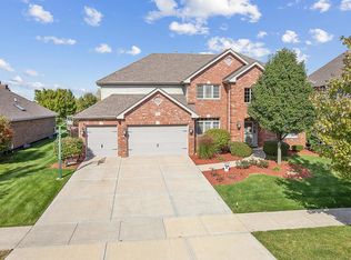 11710 Golden Gate Dr, Mokena, IL 60448