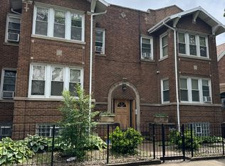 7111 S Vernon Ave APT 2, Chicago, IL 60619