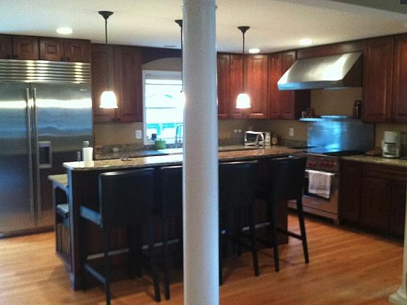 3rd image of 5325 2nd St N