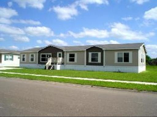 1st image of 803 & 805 E MESQUITE LN
