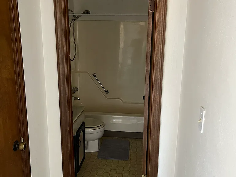 28 Observatory St #3 — Photo 11