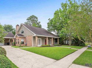 1434 Chippenham Dr, Baton Rouge, LA 70808