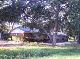 4124 Tugas St, Moss Point, MS 39563