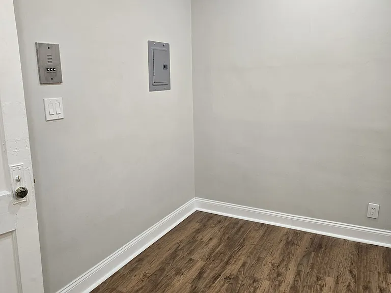 1197 Commonwealth Ave #8 — Photo 10