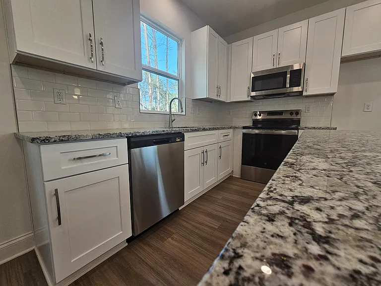 203 Benfield Rd — Photo 6