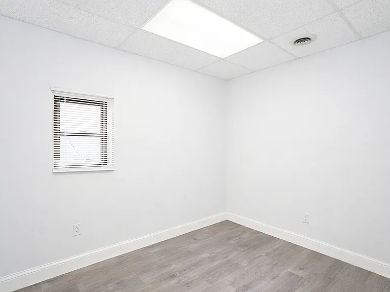 164 Brittain Rd #6 — Photo 7