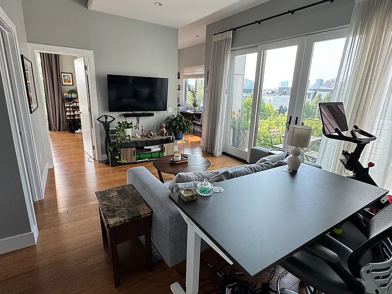 1001 S 17th St #401 — Photo 3