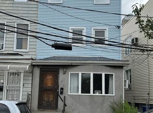 61-51 Borden Avenue, Maspeth, NY