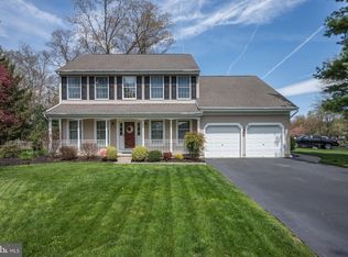 4 Raleigh Cir, Medford, NJ 08055