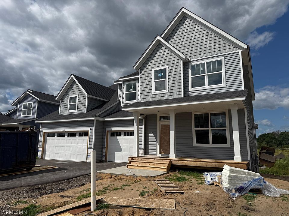 1st image of 1725 Meadows Dr NE
