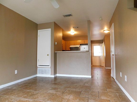 5th image of 4004 Gus Dr APT C