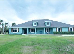3325 E State Route 46, Geneva, FL 32732