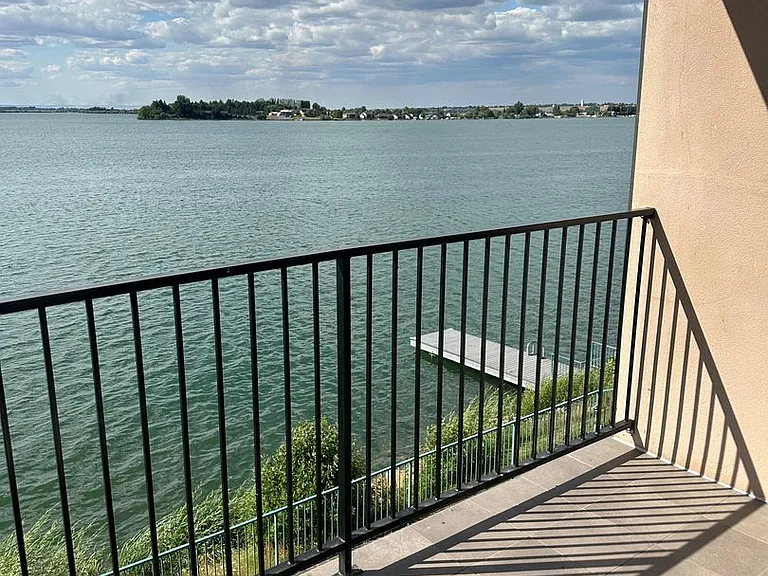 2900 W Marina Dr #103 — Photo 2