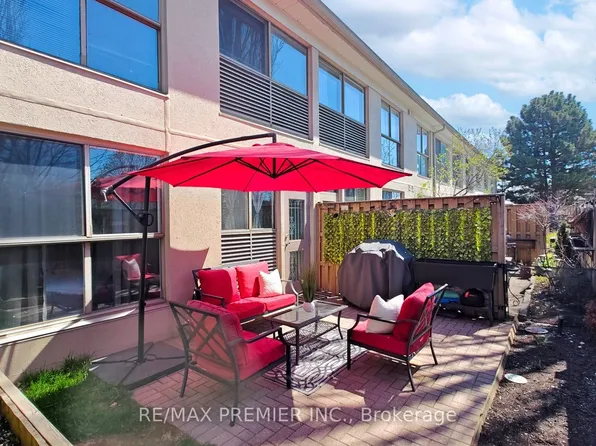8351 McLaughlin Rd S #127, Brampton, ON L6Y 4H8