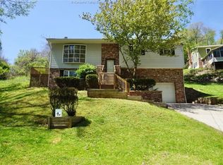 1064 Green Meadow Rd, Charleston, WV 25314