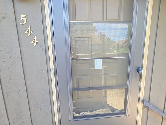 5th image of 544 Westgate Dr