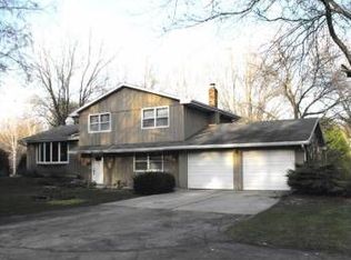 1888 Westline Rd, Green Bay, WI 54313