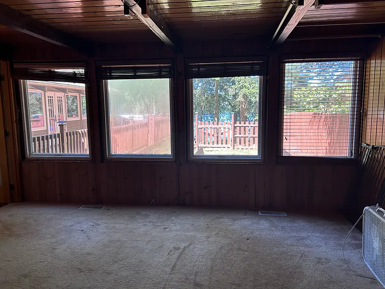 22302 Glenview Ct SE — Photo 31
