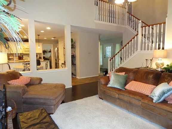 4th image of 4321 Carolina St