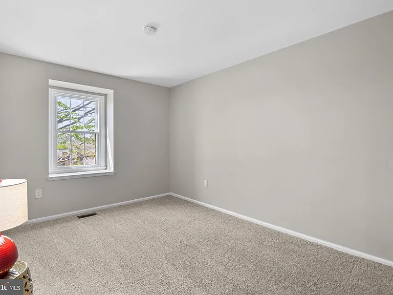 135 Bralan Ln — Photo 13
