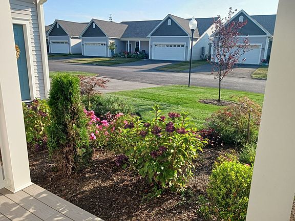 2nd image of 171 Greenbush Rd