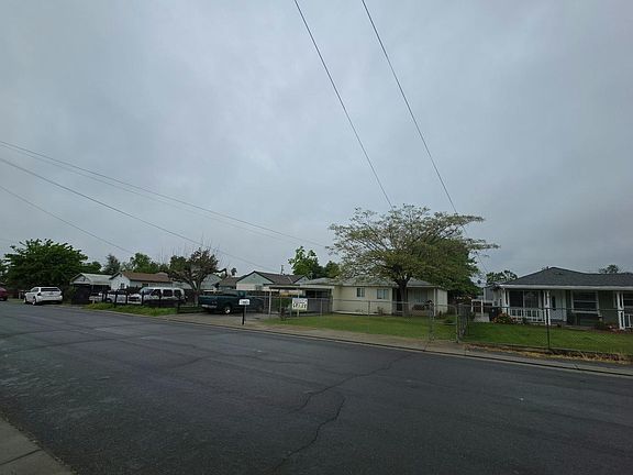 2nd image of 1539 Newport Ave