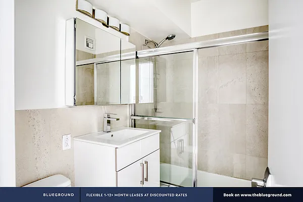 Rented by The Blueground | media 16