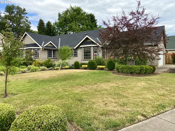 4253 Silverado Trl, Eugene, OR 97404