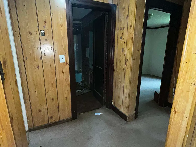 211 Judith Ln — Photo 10