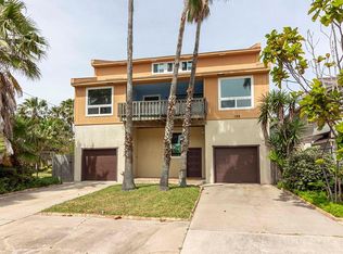 122 E Retama St, South Padre Island, TX 78597