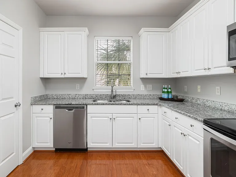 4492 Great Oak Dr #1 — Photo 7